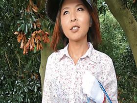 地方の熟女は欲求不満！全国おばさんナンパ4時間 サンプル動画サムネイル